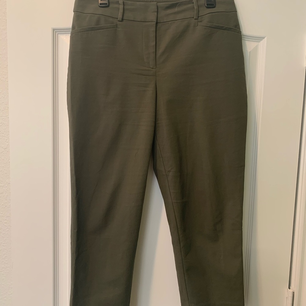 LOFT olive green Curvy pant